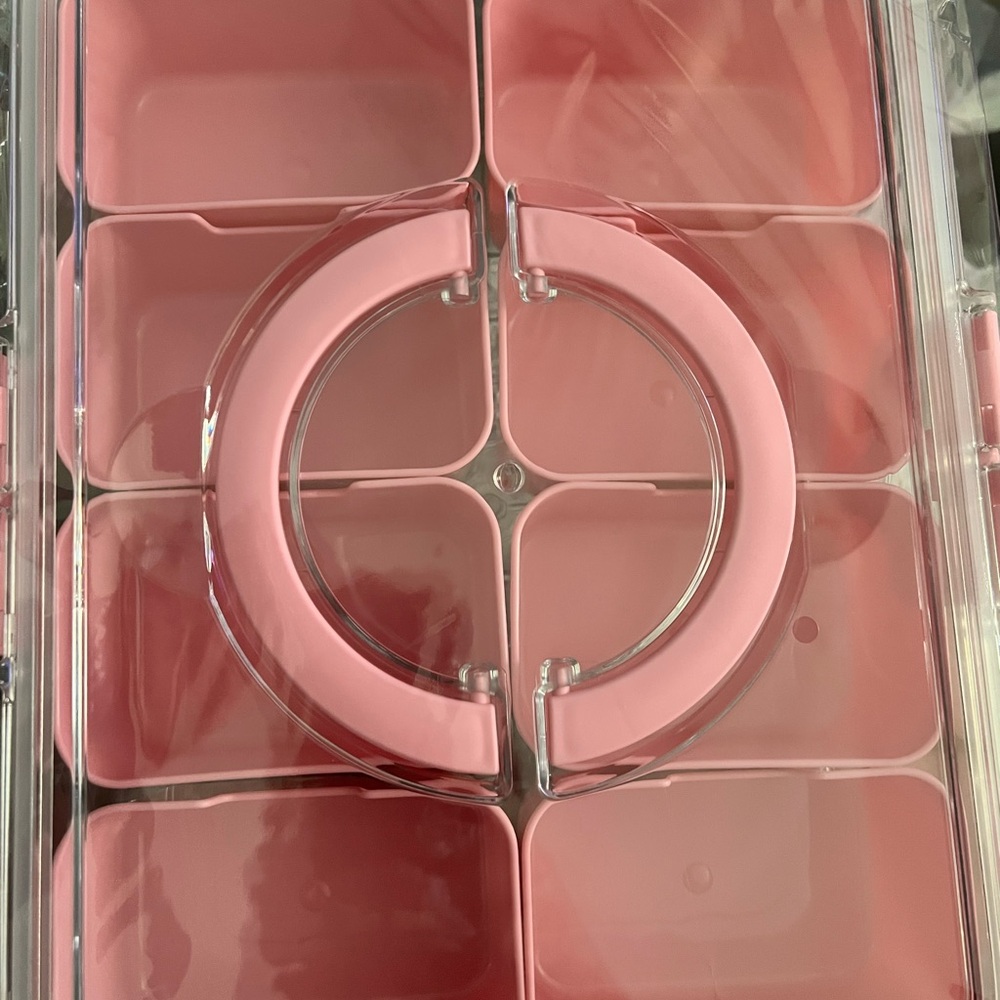 Pink Snackle Box - Picture 2 of 3